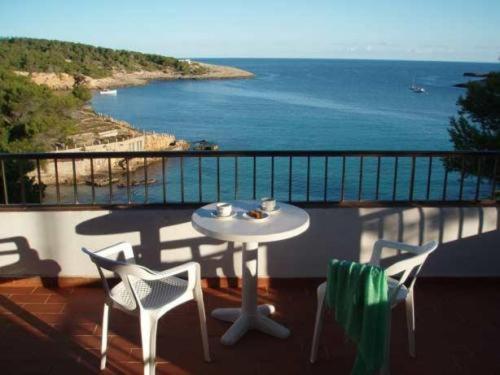 Es Grop Apartments Portinatx Esterno foto