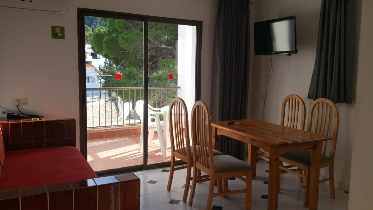 Es Grop Apartments Portinatx Esterno foto